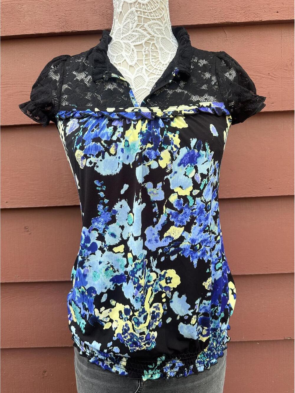 Maurices Floral Lace Cap Sleeve Top Black Blue Yellow Vintage Inspired Boho Chic
